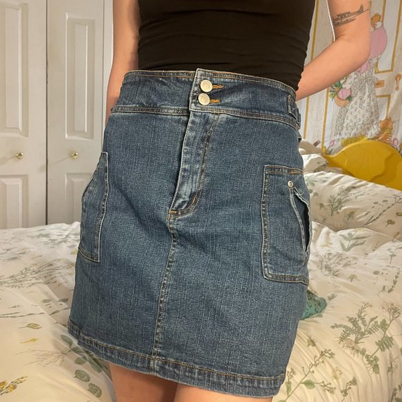 90s BUM utility tie waist light wash shorts! - Picture 7 of 15